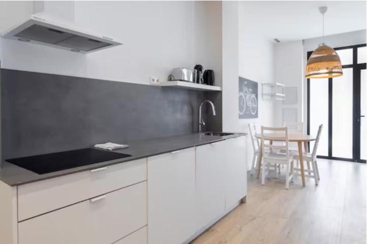 North Station Centro Ciudad 2Hab Wifi Apartment บาเลนเซีย ภายนอก รูปภาพ